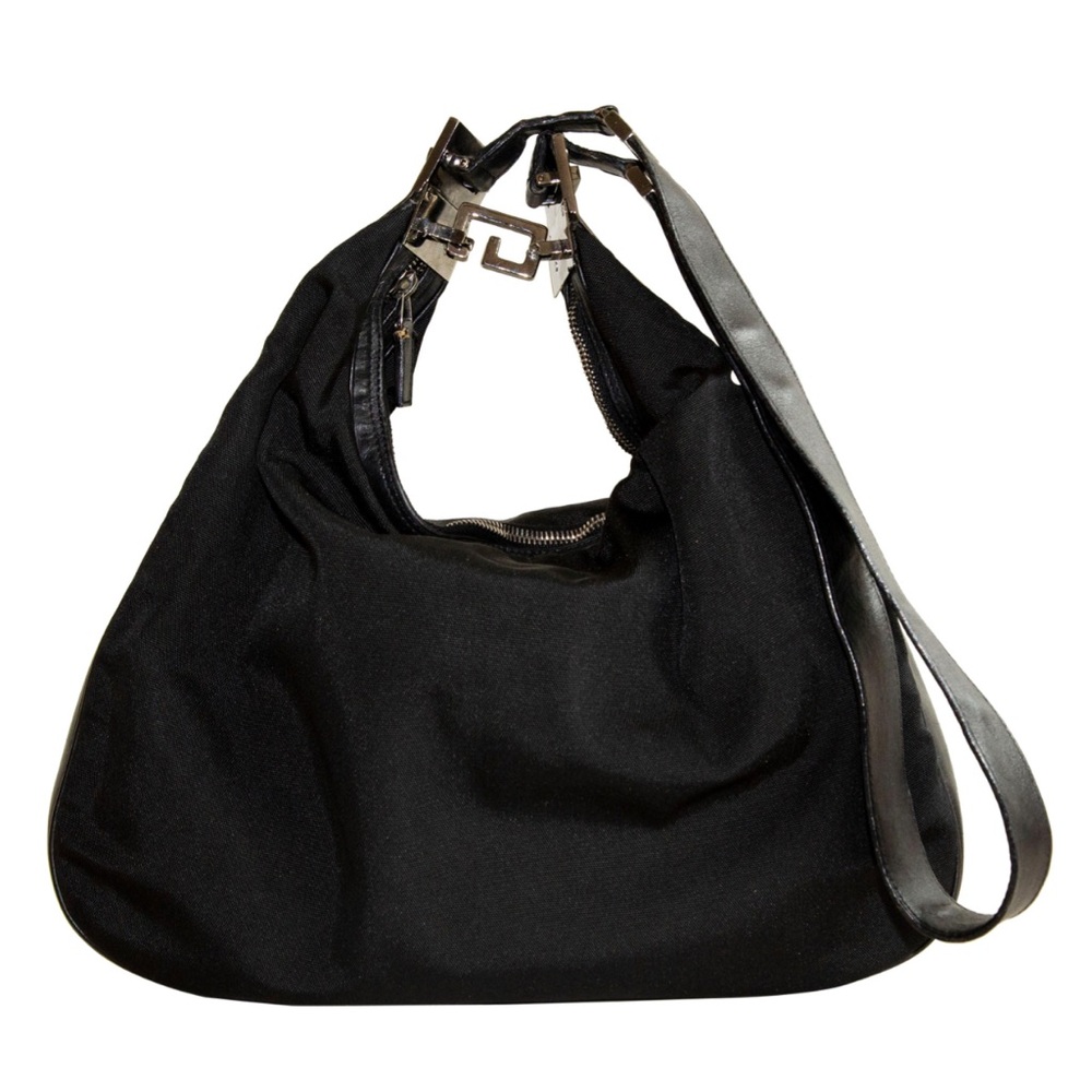RARE Gucci Attache Shoulder Bag Tom Ford era. Style recently released again.